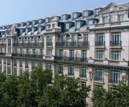 Paris hotel refurbished